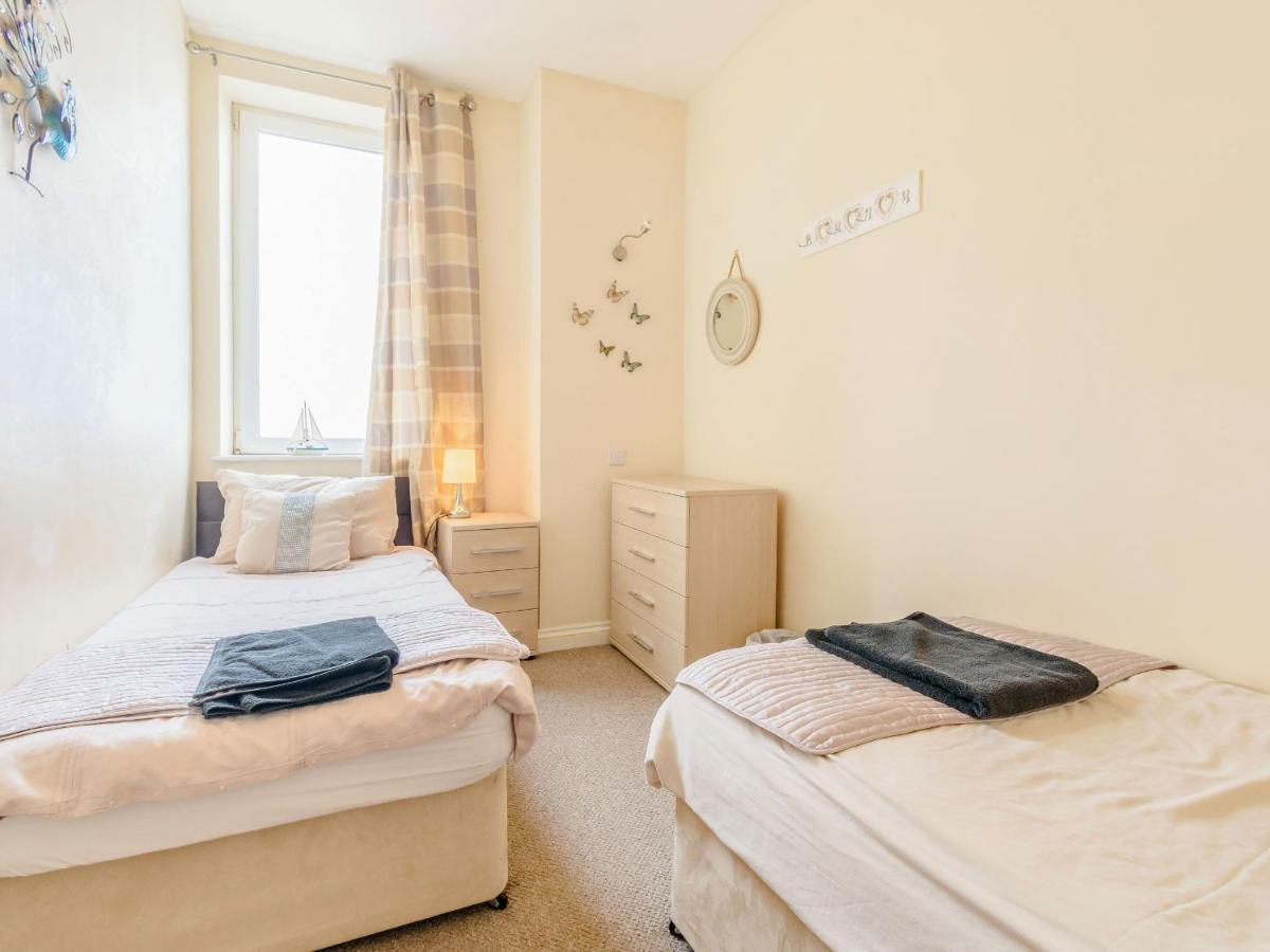 Ferienwohnung Cairns Vista Whitby Exterior foto